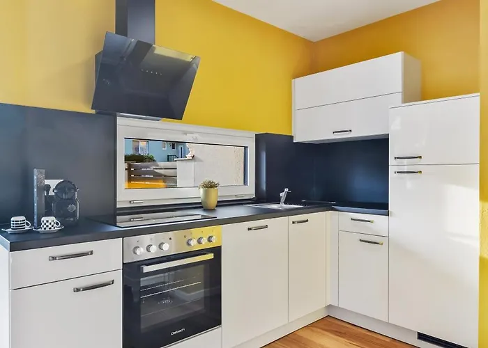 Yellow - Whirlpool Garden - Free Parking - Wifi * فيينا